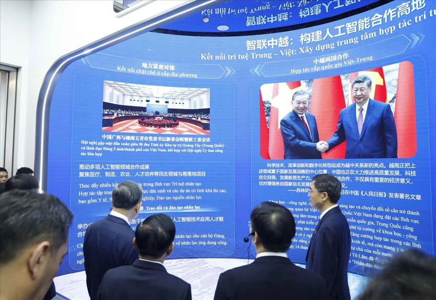 tong-bi-thu-chu-tich-nuoc-tham-trung-tam-ung-dung-ai-trung-quoc-asean-1.jpg