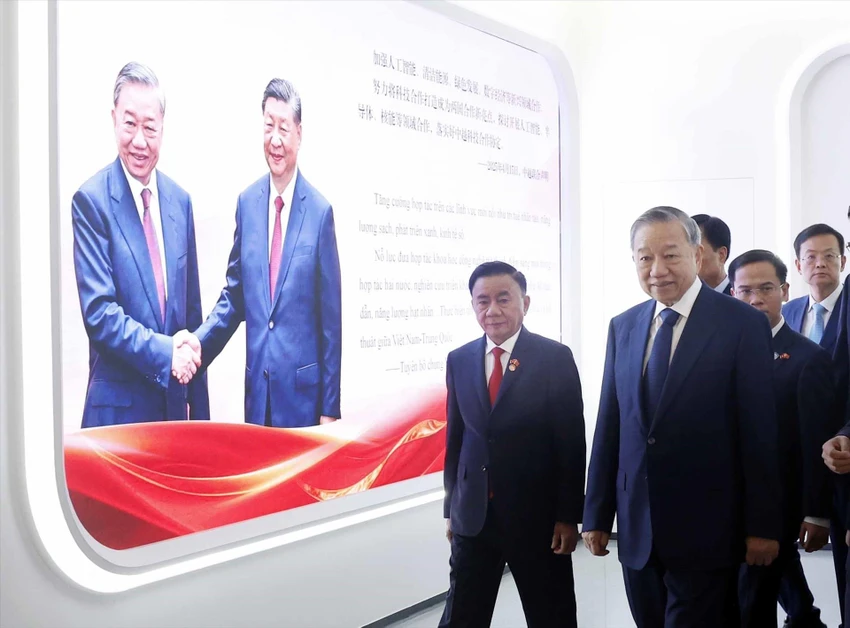 tong-bi-thu-chu-tich-nuoc-tham-trung-tam-ung-dung-ai-trung-quoc-asean.jpg