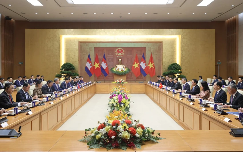 thu-tuong-chinh-phu-le-minh-hung-hoi-dam-voi-thu-tuong-campuchia-1.jpg