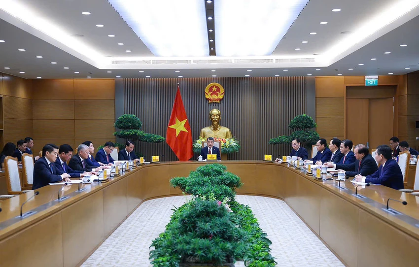 thu-tuong-le-minh-hung-dien-dam-voi-thu-tuong-trung-quoc-ly-cuong-1.jpg