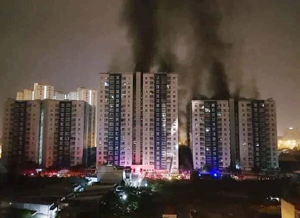 Cư dân không nghe tín hiệu báo cháy ở chung cư Carina ảnh 3 Cư dân không nghe tín hiệu báo cháy ở chung cư Carina ảnh 3