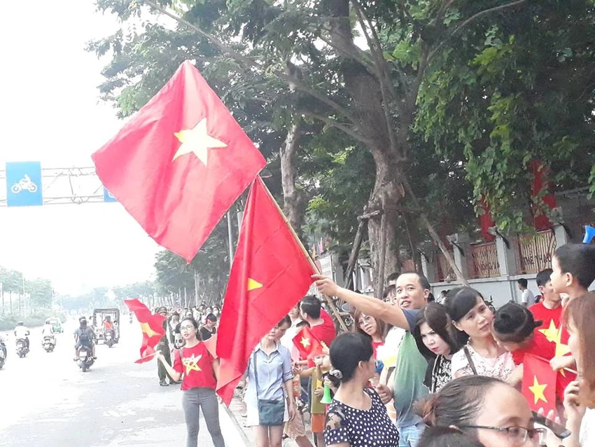 Olympic Việt Nam thay đổi lộ trình, đã về tới Mỹ Đình ảnh 4 Olympic Việt Nam thay đổi lộ trình, đã về tới Mỹ Đình ảnh 4