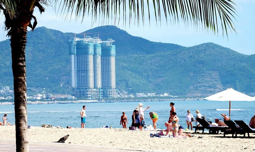 Thời tiết dịp Tết Canh Tý: Nơi giá rét, chỗ nắng chói chang ảnh 2 Thời tiết dịp Tết Canh Tý: Nơi giá rét, chỗ nắng chói chang ảnh 2