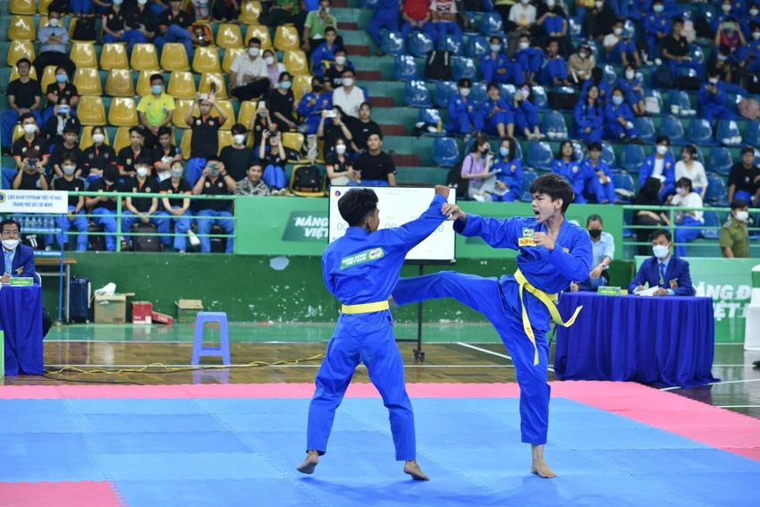 1.200 vận động viên học sinh tranh tài tại Giải Vovinam Việt Võ Đạo ảnh 2 1.200 vận động viên học sinh tranh tài tại Giải Vovinam Việt Võ Đạo ảnh 2