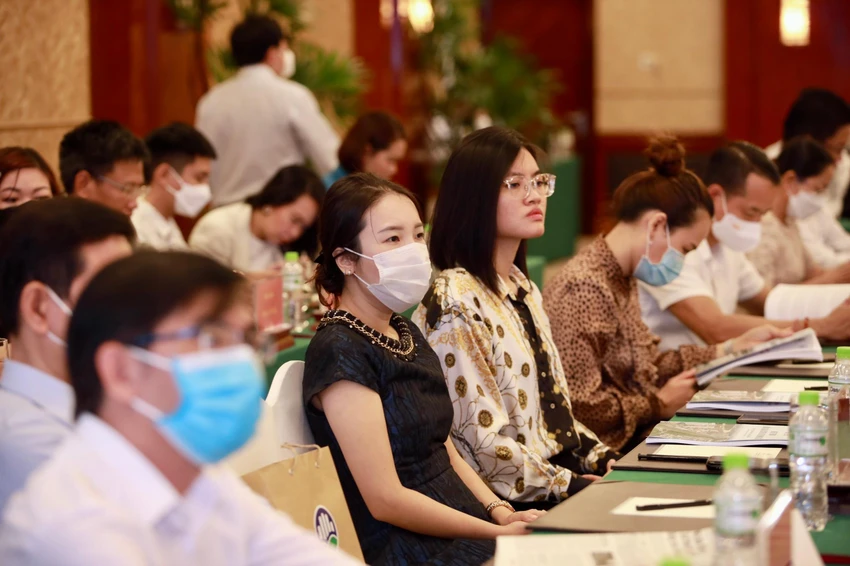 Hội thảo quy tụ nhiều đại diện ban, ngành, doanh nghiệp. Ảnh: NGUYỆT NHI