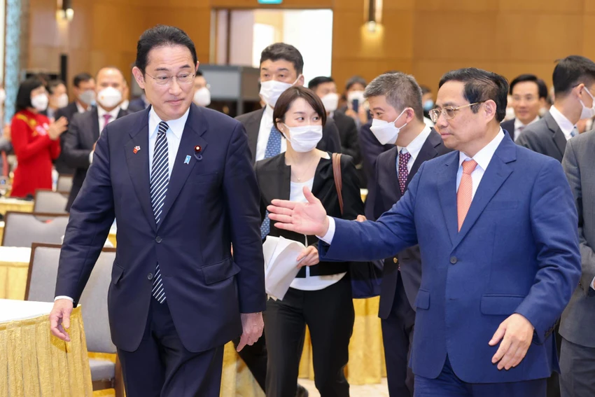 Thủ tướng Phạm Minh Chính và Thủ tướng Nhật Bản Kishida Fumio đã dự hội thảo hợp tác Việt Nam-Nhật Bản trong đổi mới công nghệ, chuyển đổi số và đa dạng hóa chuỗi cung ứng. Ảnh VGP/Nhật Bắc Thủ tướng Phạm Minh Chính và Thủ tướng Nhật Bản Kishida Fumio đã dự hội thảo hợp tác Việt Nam-Nhật Bản trong đổi mới công nghệ, chuyển đổi số và đa dạng hóa chuỗi cung ứng. Ảnh VGP/Nhật Bắc