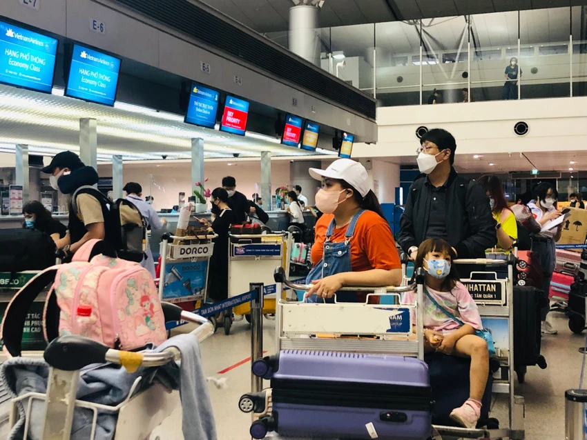 Các đường bay quốc tế đi/đến Việt Nam đã bắt nhịp sôi động trở lại. Ảnh: PHONG ĐIỀN