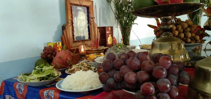 Mâm cúng gia tiên Mâm cúng gia tiên