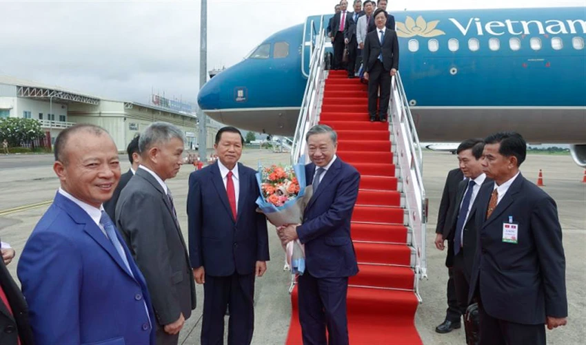 Bộ trưởng Tô Lâm thăm chính thức CHDCND Lào