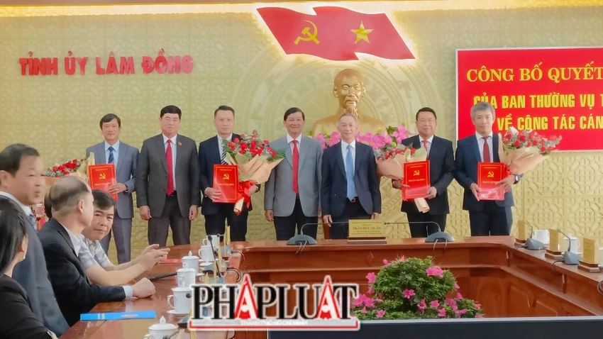 Tỉnh uỷ Lâm Đồng điều động, bổ nhiệm nhiều lãnh đạo cấp sở và cấp huyện. Ảnh: VT