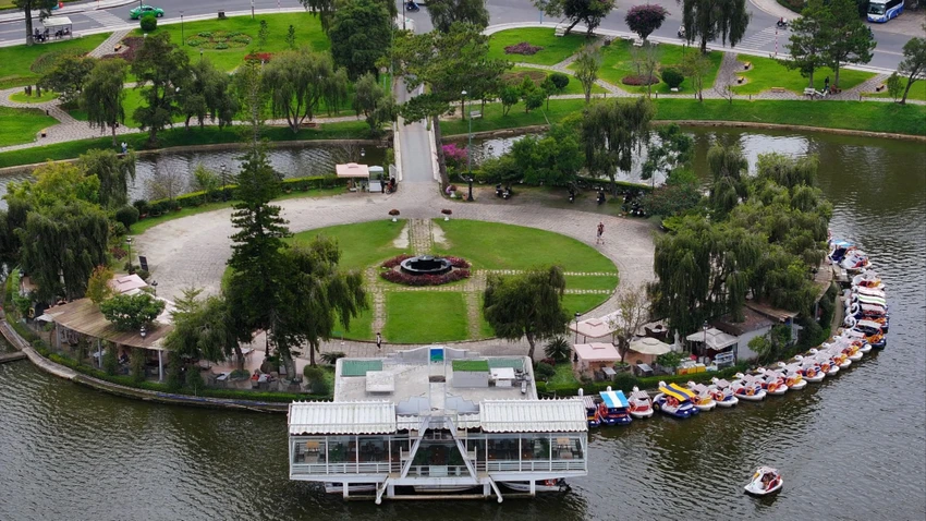 thuy-ta-da-lat-2.jpg