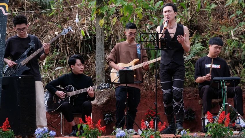 cung-duong-nghe-thuat-3.jpeg