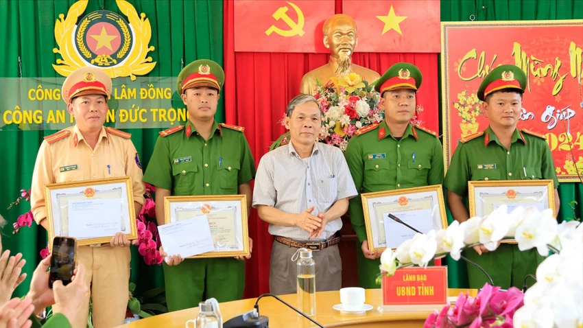 cuop-ngan-hang-s1.jpg