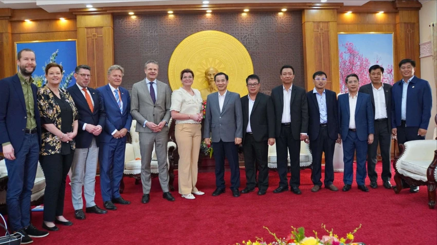 nguyen-thai-hoc-2.jpg