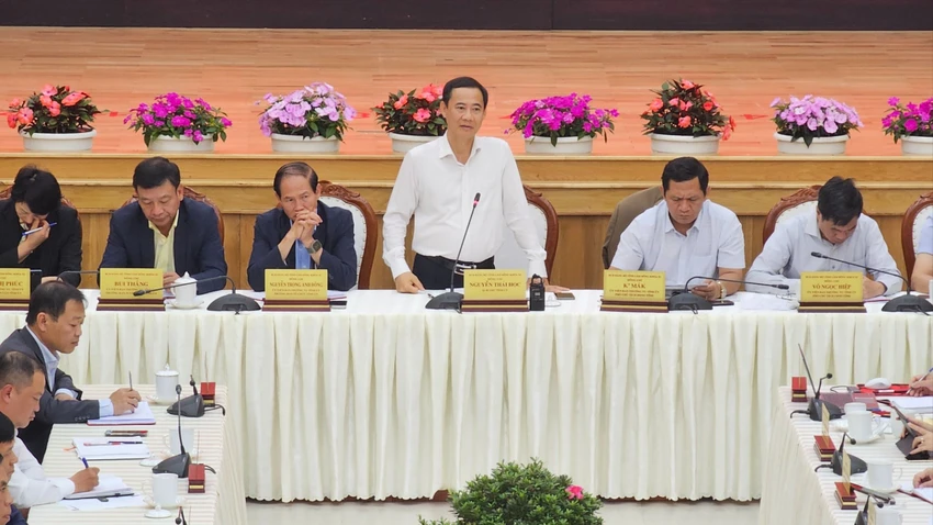 quyen-bi-thu.jpg
