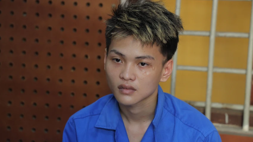 3 thanh niên làm giả căn cước và giấy tờ xe để bán