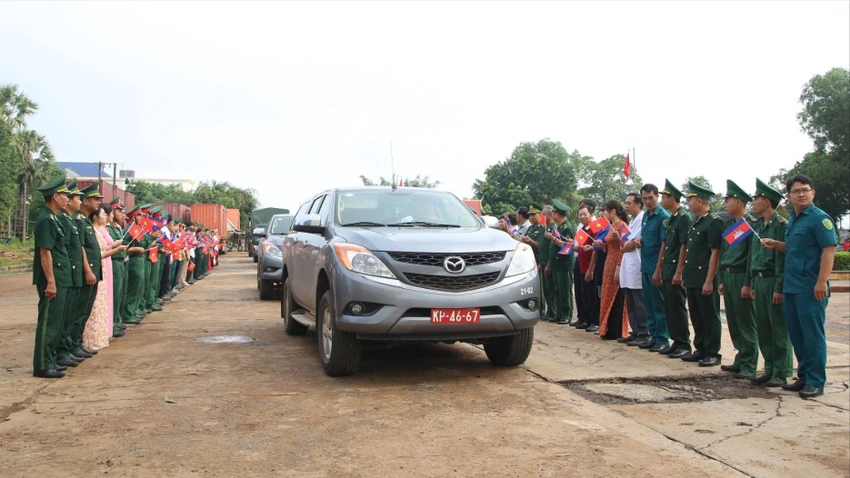 172-hai-cot-2.jpg