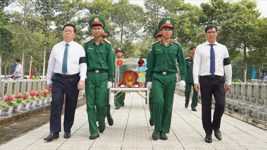 nguyen-trong-nghia-9.jpg