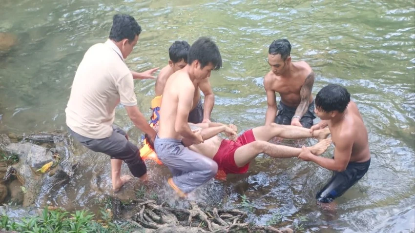 bi-duoi-nuoc-2.jpg