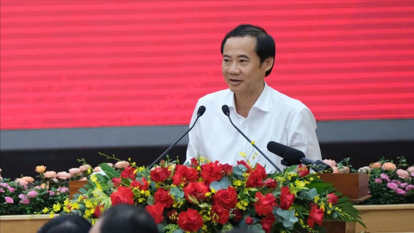 nguyen-thai-hoc.jpg