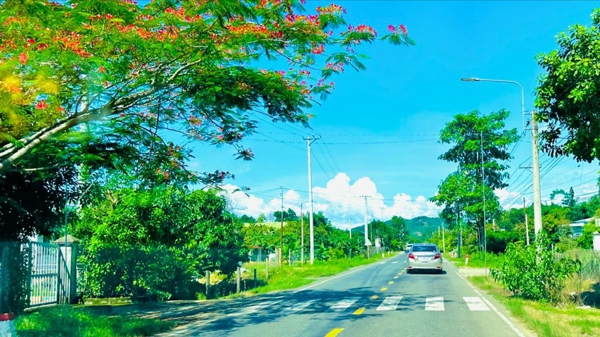 HUYEN-DA-HUOAI-1.jpg