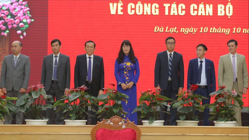 Tỉnh Lâm Đồng điều động, bổ nhiệm nhiều lãnh đạo cấp Sở