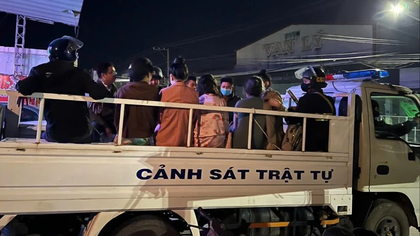 Bị tước giấy phép, quán karaoke ở TP Tây Ninh vẫn tổ chức “phê” ma túy