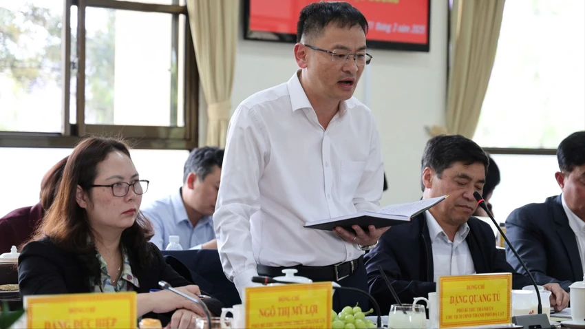 TP-DA-LAT-M4.jpg