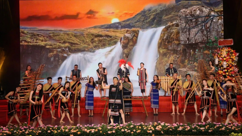 tinh-lam-dong-002.jpg