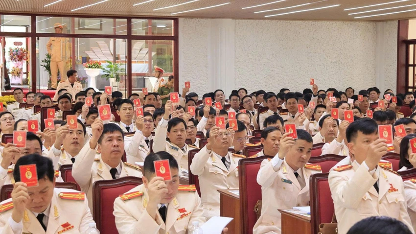cong-an-lam-dong-55.jpg