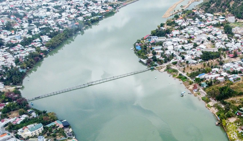 gan-500-ti-xay-cau-bac-qua-song-cai-o-nha-trang.jpg