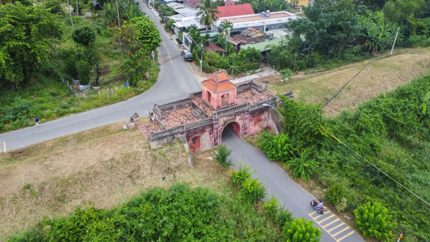 thành cổ Diên Khánh.jpg