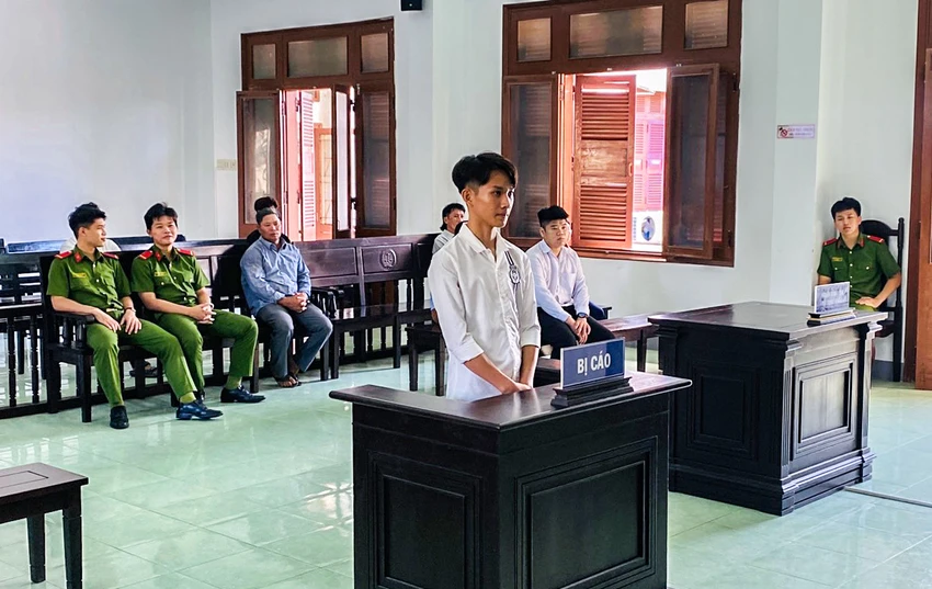 lớp 10.jpg