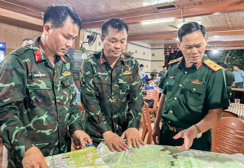 máy bay rơi.jpg