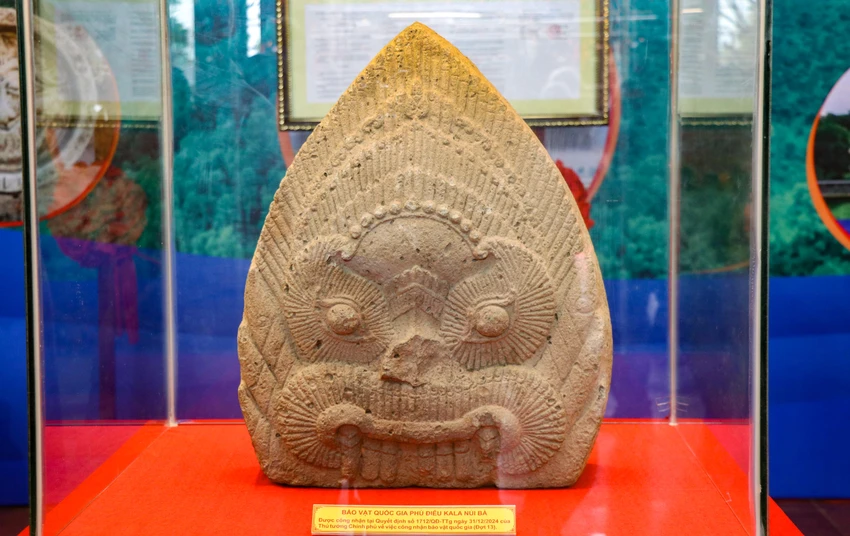 bảo vật quốc gia