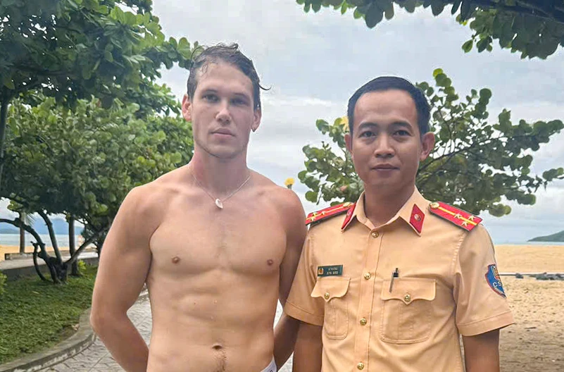 Cảnh sát đường thủy.jpg