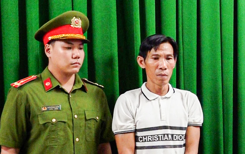 dOC LENH doi tuong TRAN ANH TUAN.jpg