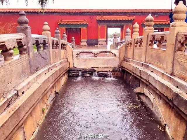 hệ thống thoát lũ Tử Cấm Thành