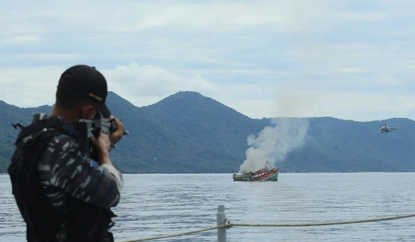 BÃ¡o Hong Kong: Indonesia sáº¯p ÄÃ¡nh chÃ¬m 38 tÃ&nbsp;u cÃ¡ mang cá» Viá»t Nam - áº¢nh 1.