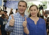 Mexico: Trực thăng rơi, vợ chồng thống đốc thiệt mạng 