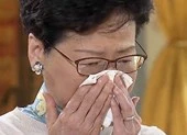 Hong Kong tạm hoãn vô thời hạn luật dẫn độ 