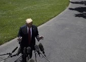 Tổng thống Trump hoãn thỏa thuận với Trung Quốc