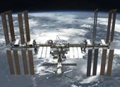 Khi nào NASA bán vé cho khách du lịch lên không gian? 