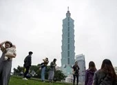 Hong Kong hay Đài Loan, đi hay ở lại?