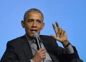 Ông Obama bàn chuyện đàn ông già không chịu 'đứng ra bên lề'