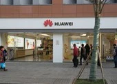 Anh bắt tay Huawei, Mỹ cho thêm một cơ hội xem xét lại