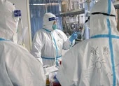 Ngoài nước bọt, virus Corona còn một đường lây nguy hiểm khác 