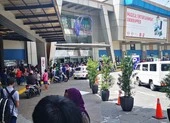 Bắt cóc 30 con tin trong trung tâm thương mại ở Manila