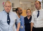 Anh có kế hoạch B nếu nội các ông Johnson nhiễm COVID-19 hết?