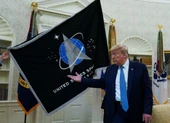 Ông Trump 'khoe' tên lửa siêu thanh nhanh gấp 17 lần hiện tại 